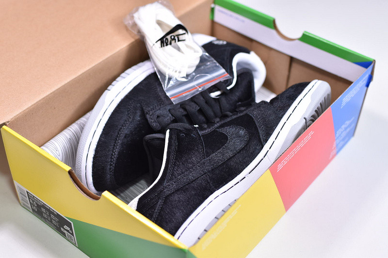 Medicom Toy x Nike SB Dunk Low CZ5127-001
