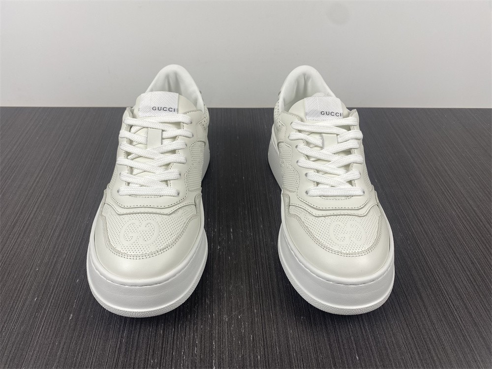 GC Sneakers