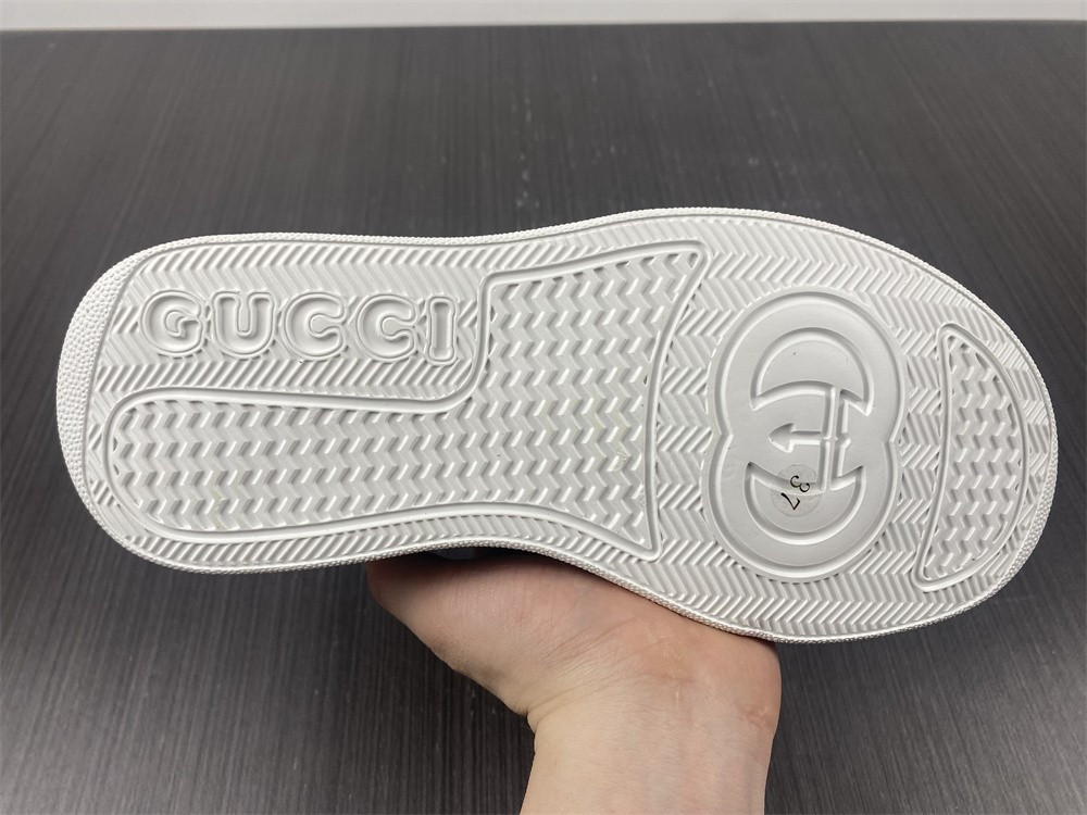 GC Sneakers
