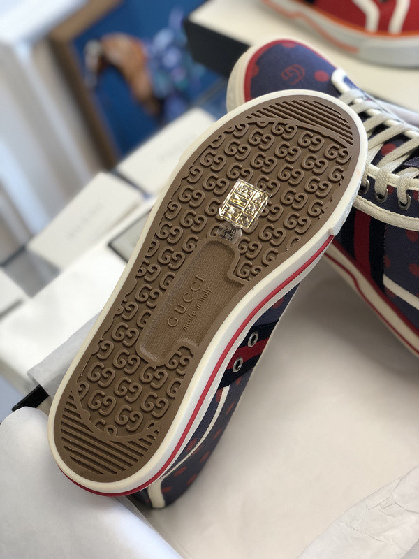 GC Sneakers