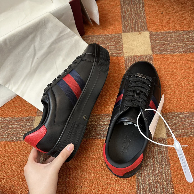 GC Sneakers