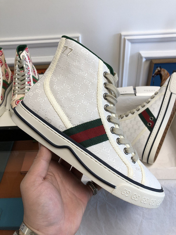 GC Sneakers
