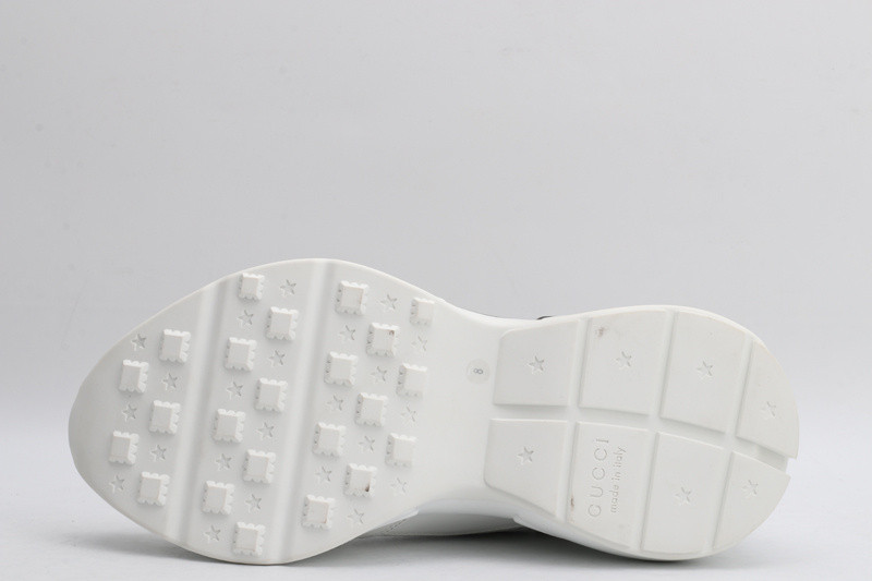 GC Sneakers