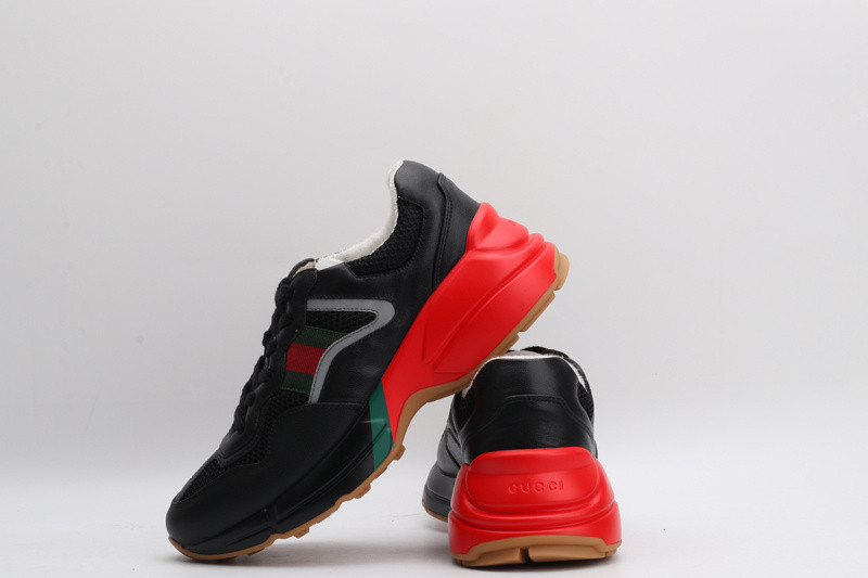 GC Sneakers