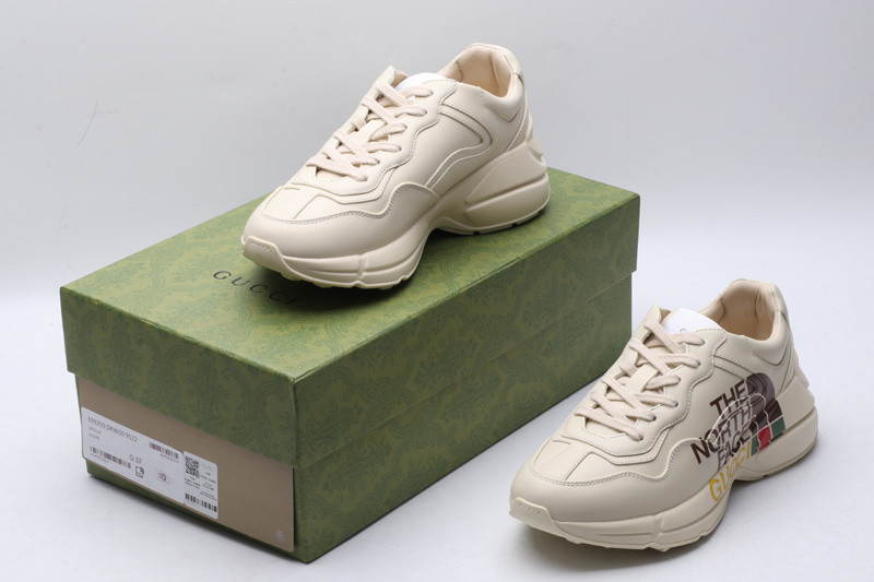 GC Sneakers