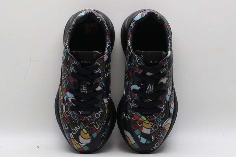 GC Sneakers
