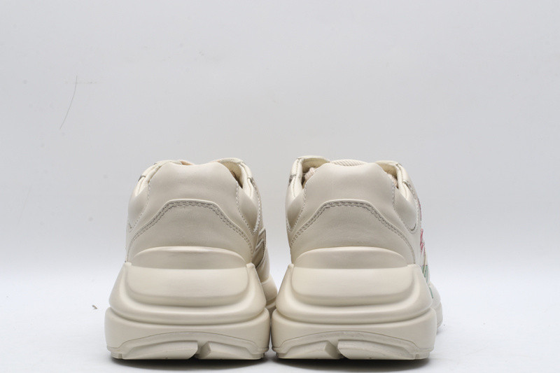 GC Sneakers