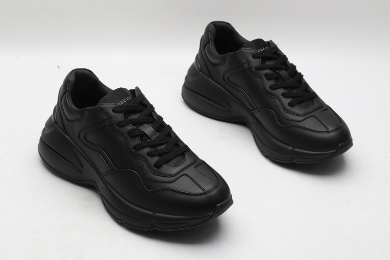 GC Sneakers