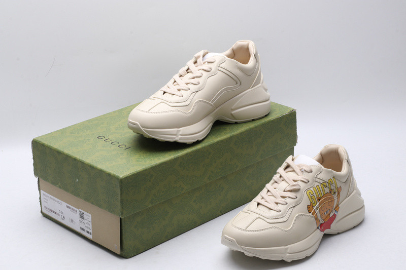 GC Sneakers