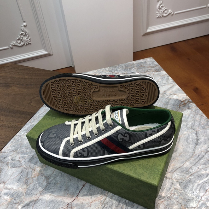 GC Sneakers