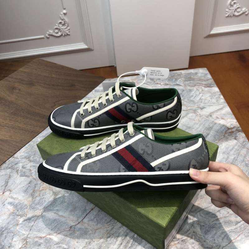 GC Sneakers