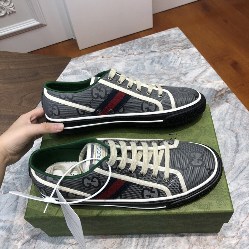 GC Sneakers