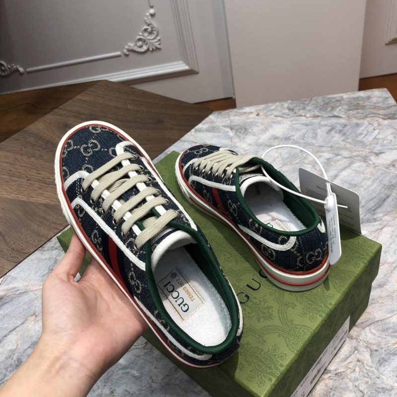 GC Sneakers