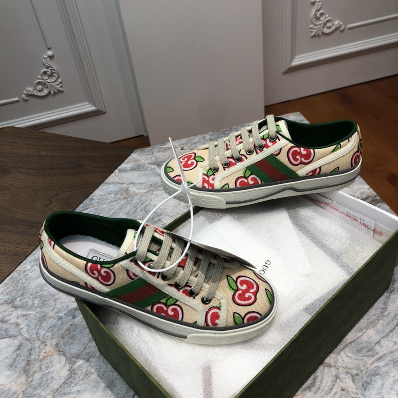 GC Sneakers
