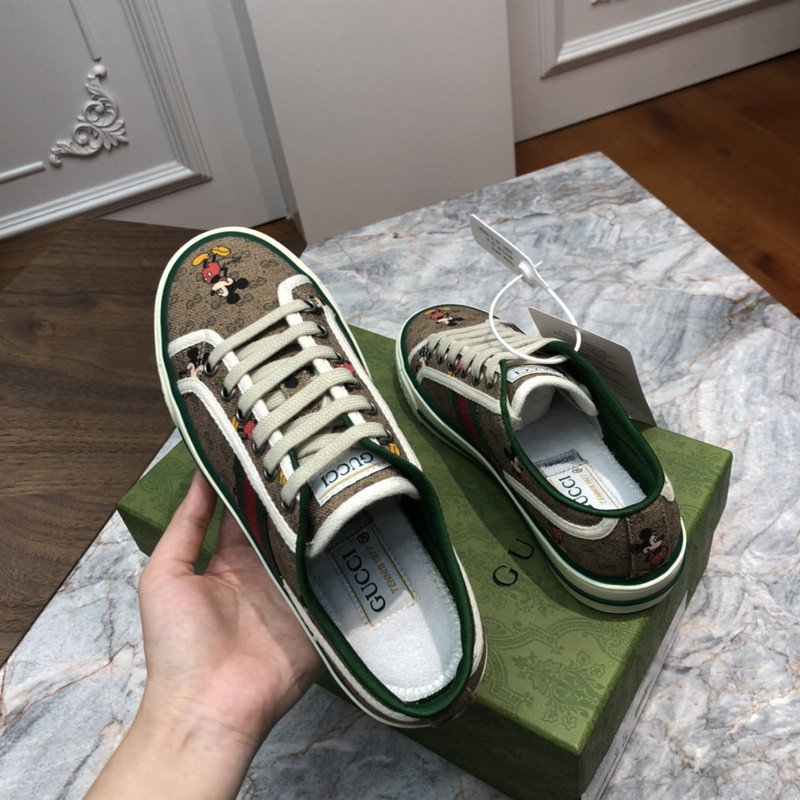 GC Sneakers