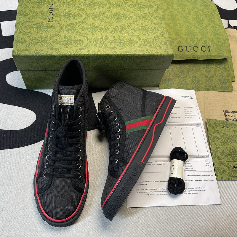 GC Sneakers
