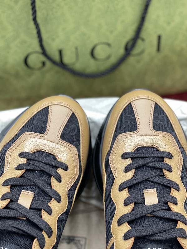 GC Sneakers