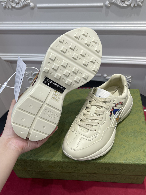 GC Sneakers