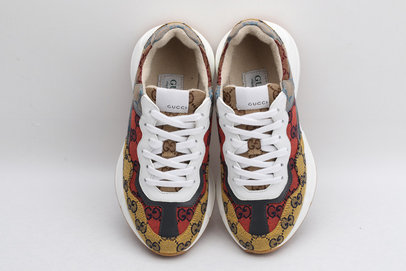 GC Sneakers