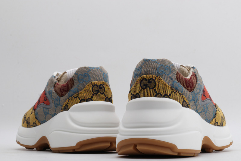 GC Sneakers
