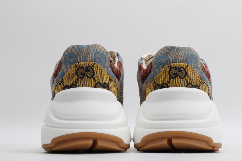 GC Sneakers