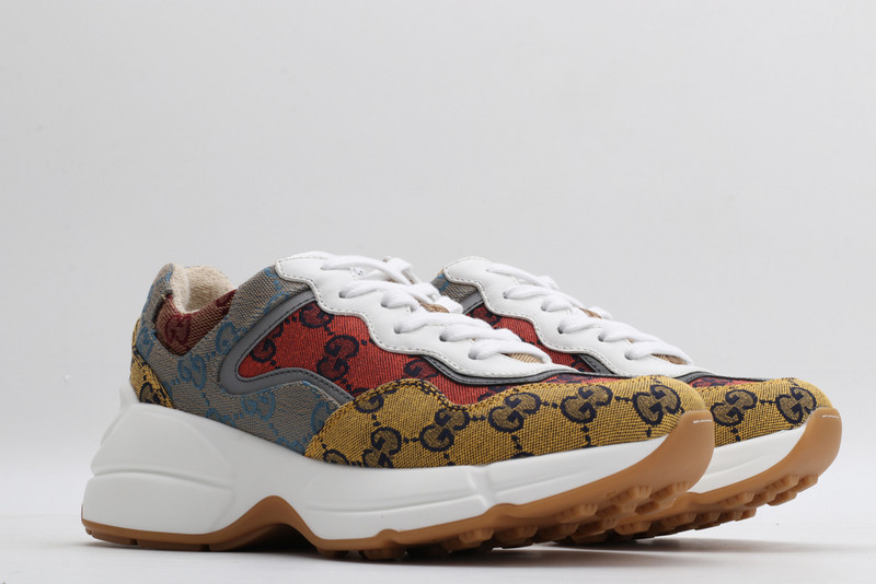 GC Sneakers