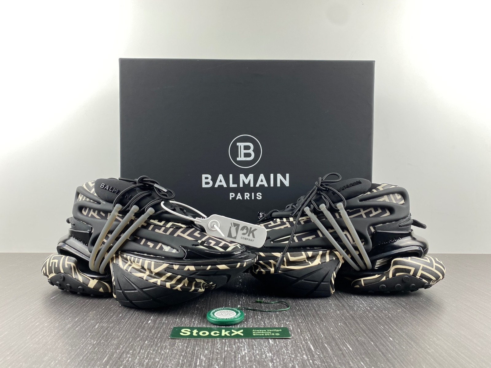 BALMAIN White BLM02242