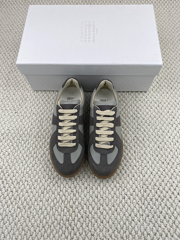 ma*s*n Ma*i*la sneakers