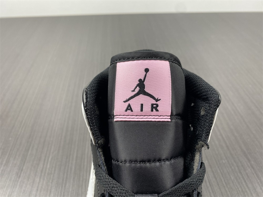 Nike Air Jordan 1 Mid 555112-061