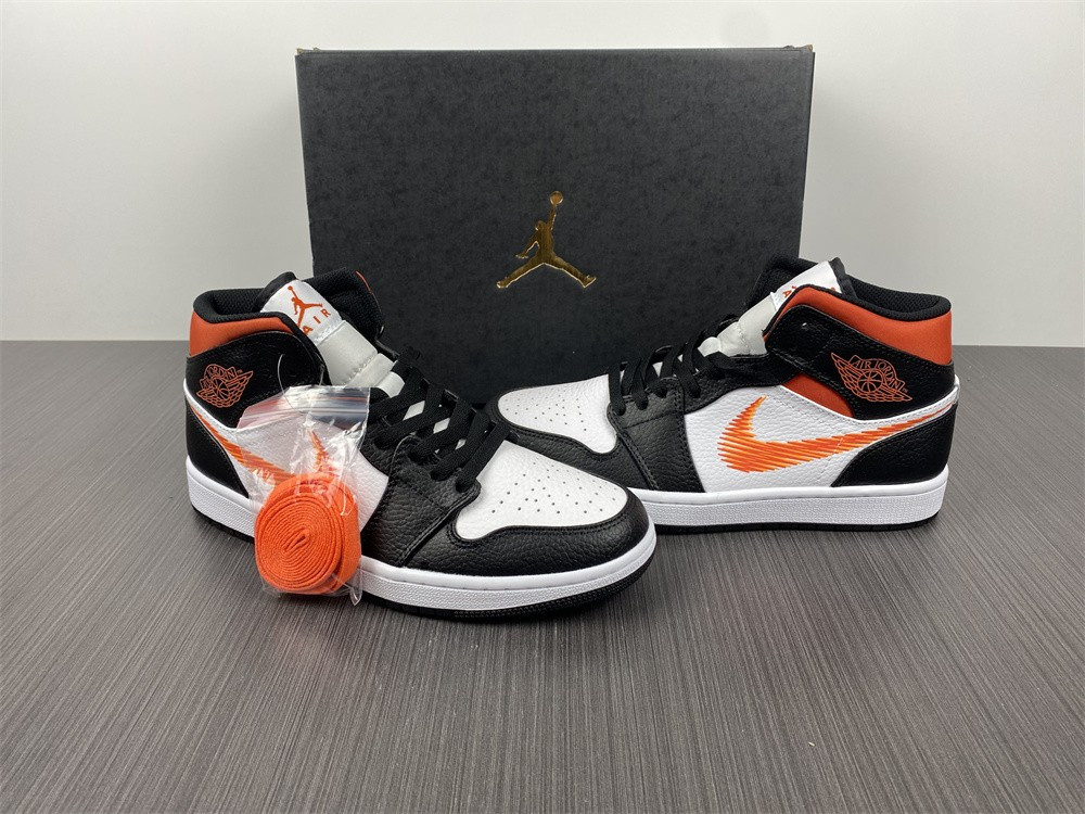 Air Jordan 1 Mid "Zig Zag" DN4929-100