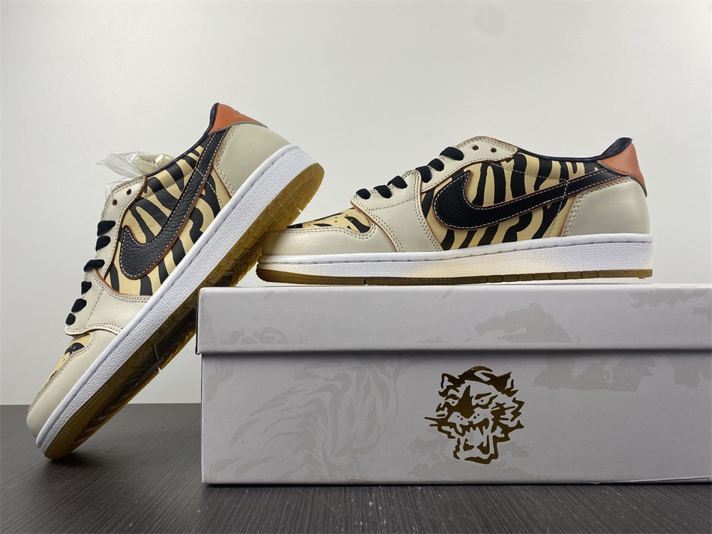 Air Jordan 1 Low OG “Chinese New Year” DH6932-100