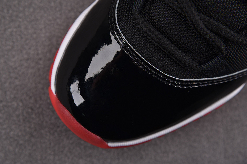 Air Jordan 11 Retro Low Bred FV5104-006