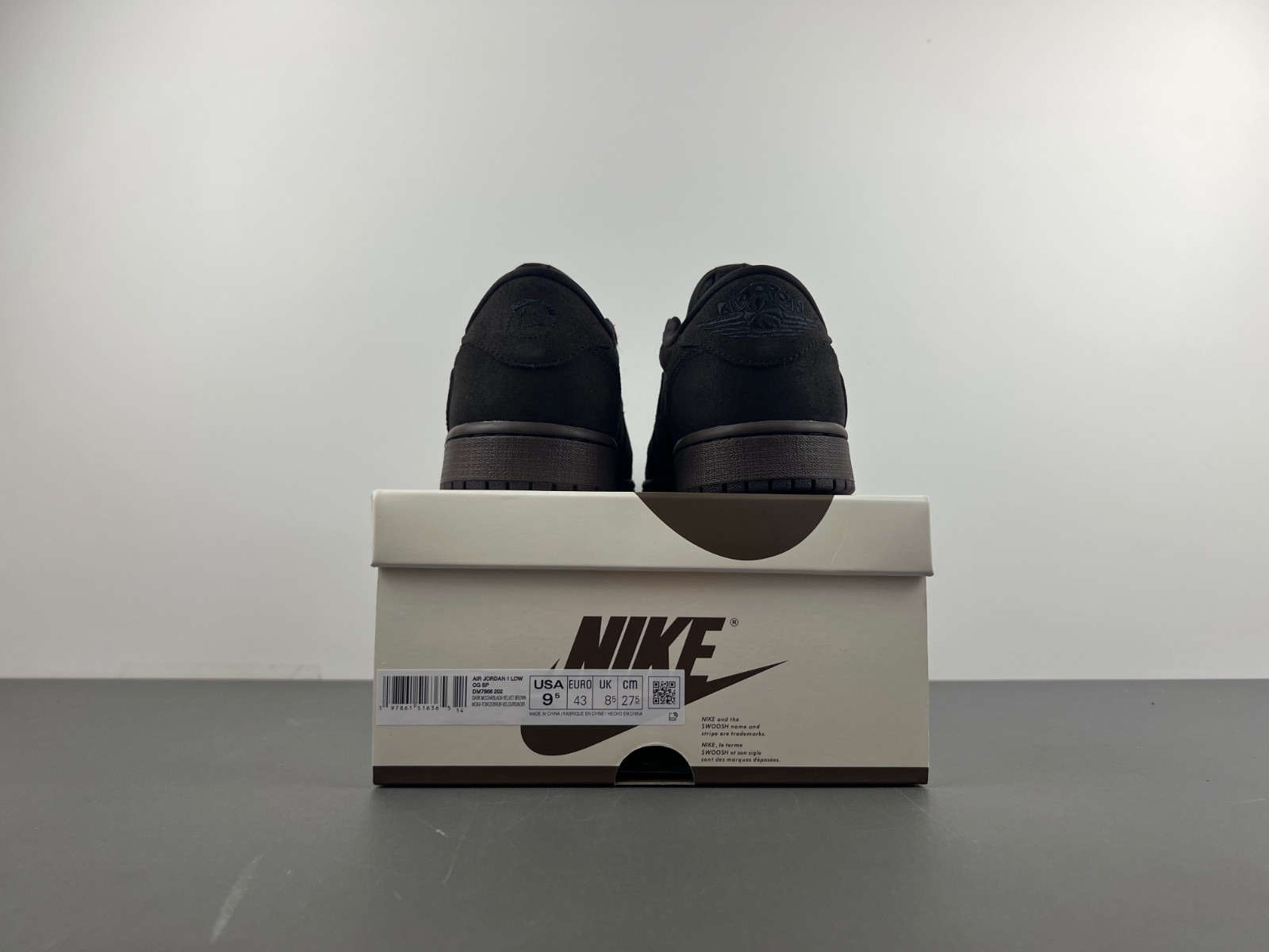 Travis Scott x Air Jordan 1 Low DM7866-202
