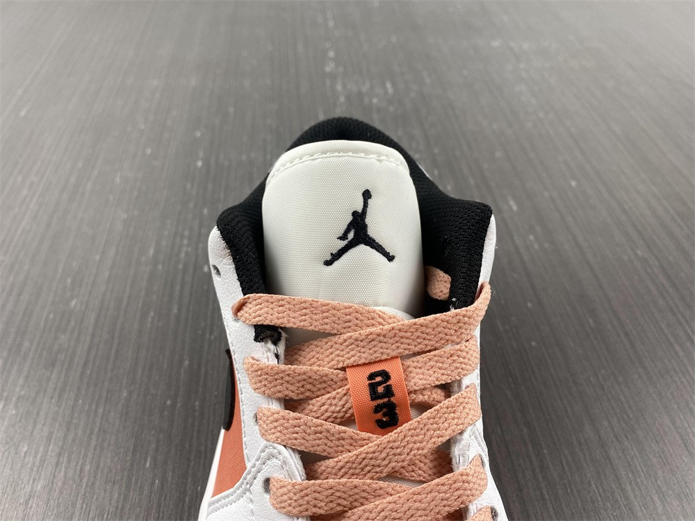 Air Jordan 1 Low GS “Light Madder Root” DM8960-801