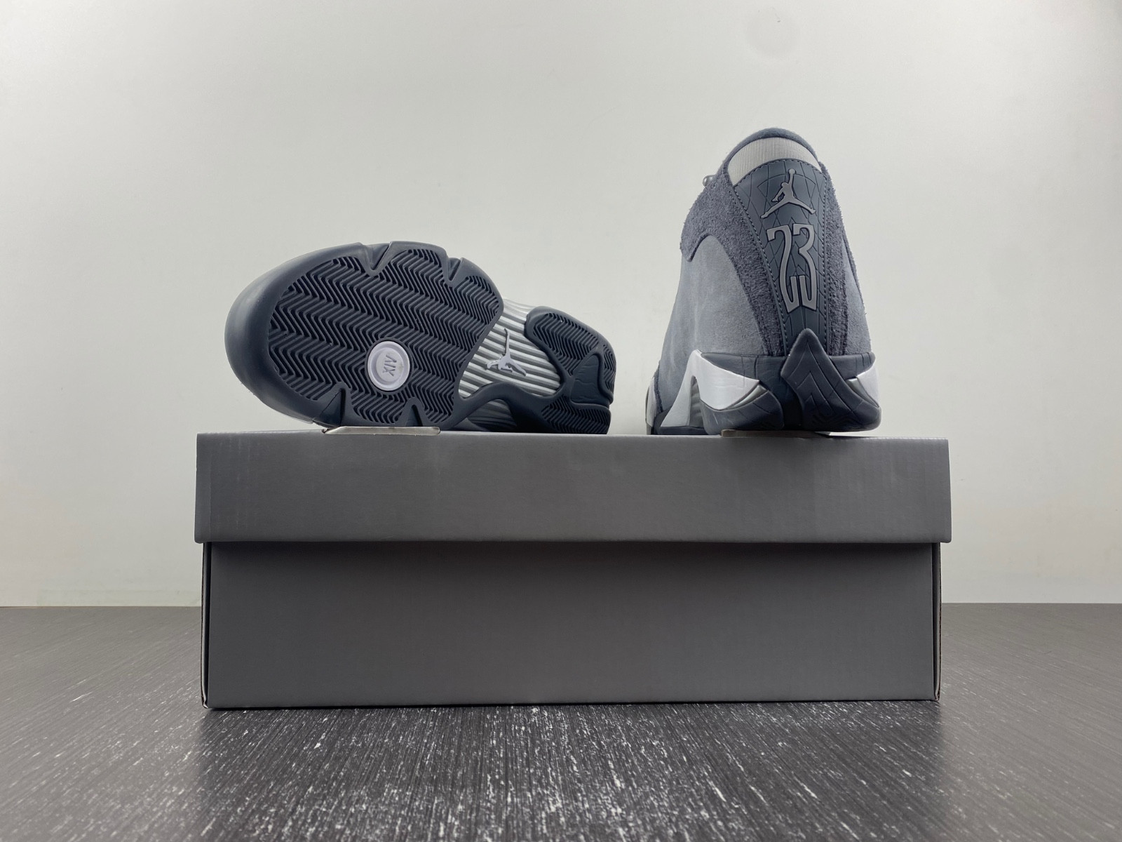 Air Jordan 14 J140129