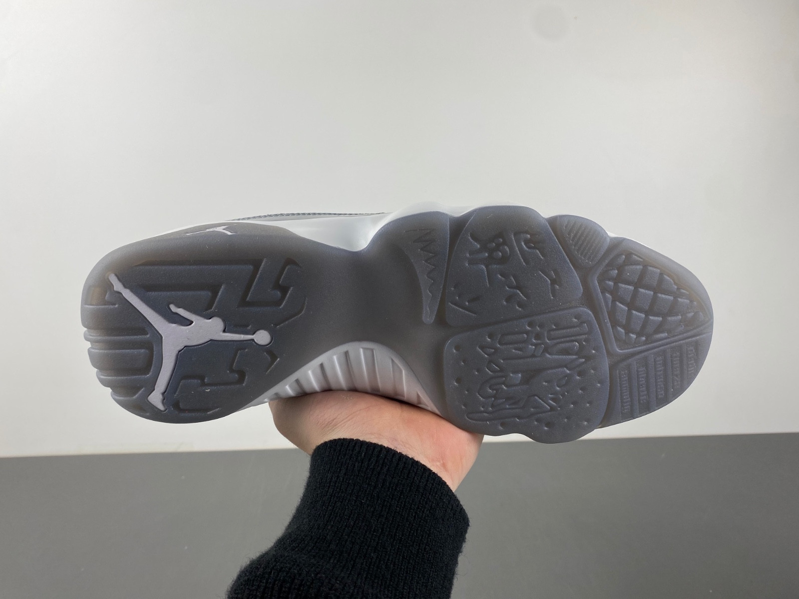 Air Jordan 9 