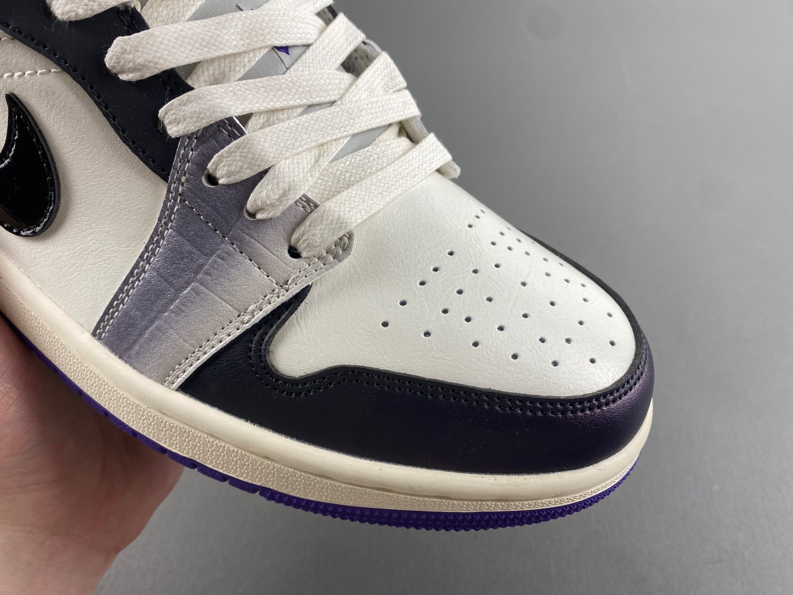 Air Jordan 1 Low SE HF5759-101