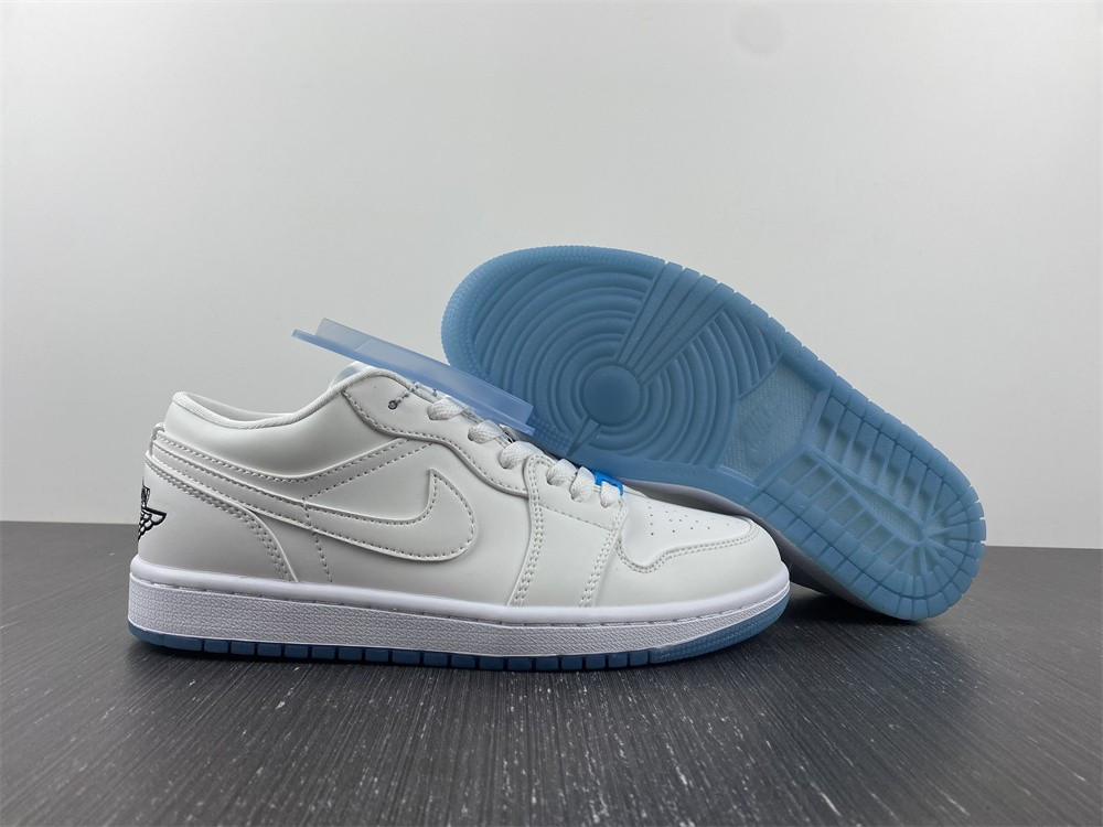 Air Jordan 1 Low AJ0819