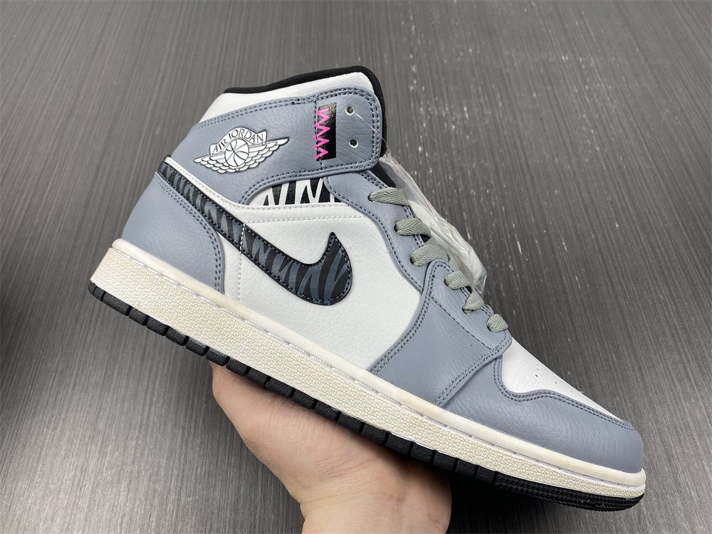 Air Jordan 1 Mid 554724-170