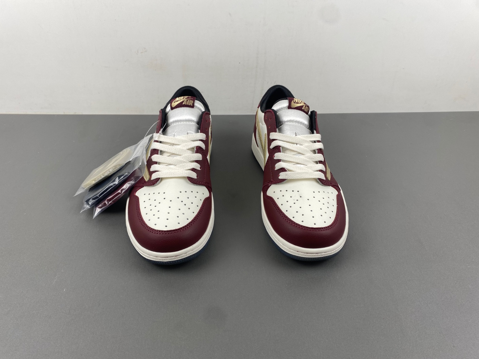 Air Jordan 1 Low OG “Year of the Dragon FJ5735-100