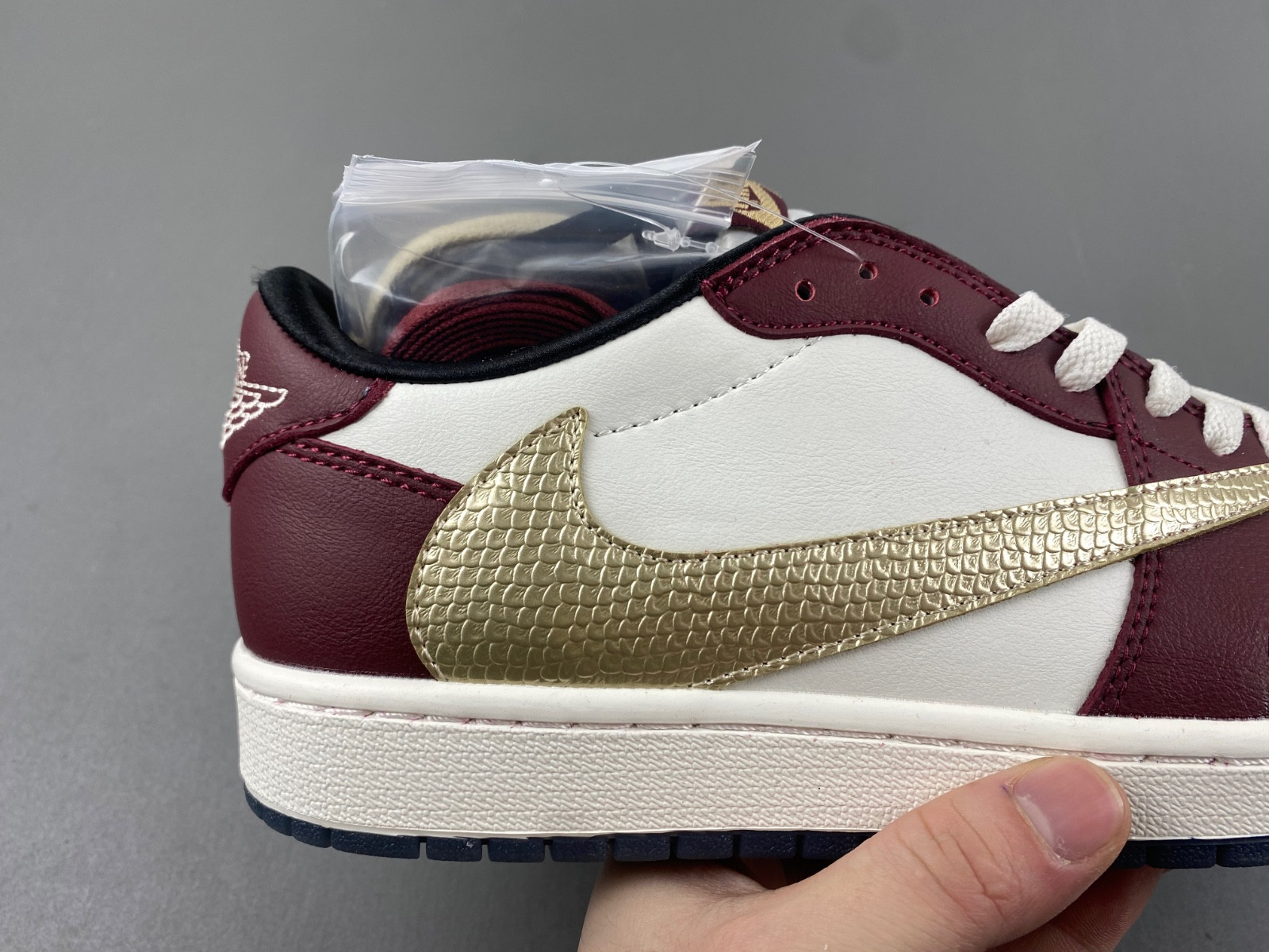 Air Jordan 1 Low OG “Year of the Dragon FJ5735-100