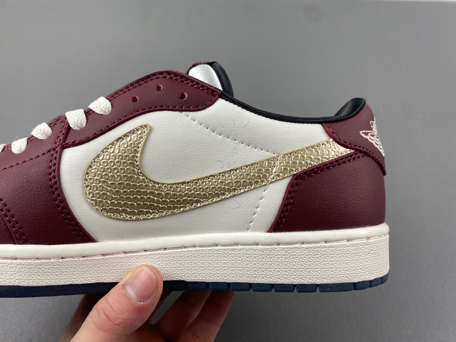 Air Jordan 1 Low OG “Year of the Dragon FJ5735-100