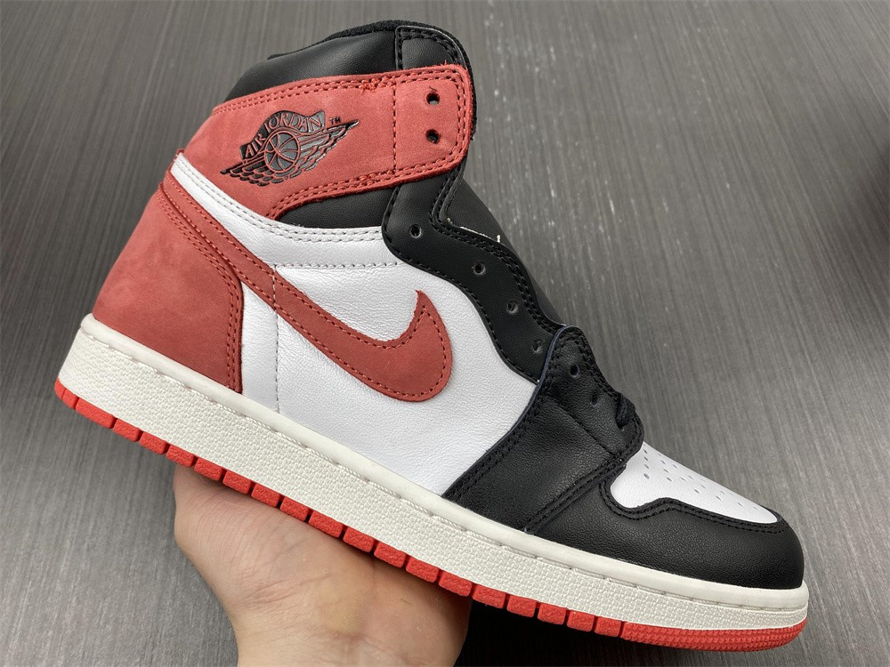 Jordan 1 Retro High Track Red 555088-112