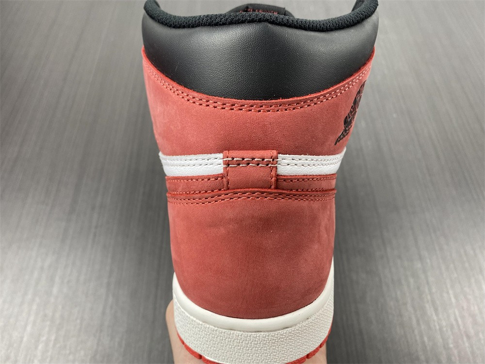 Jordan 1 Retro High Track Red 555088-112