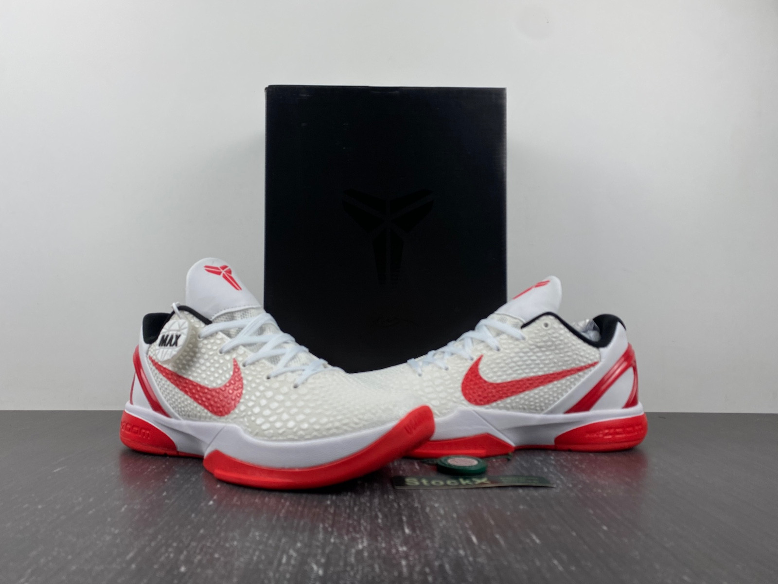 Kobe 6  CW2190-400