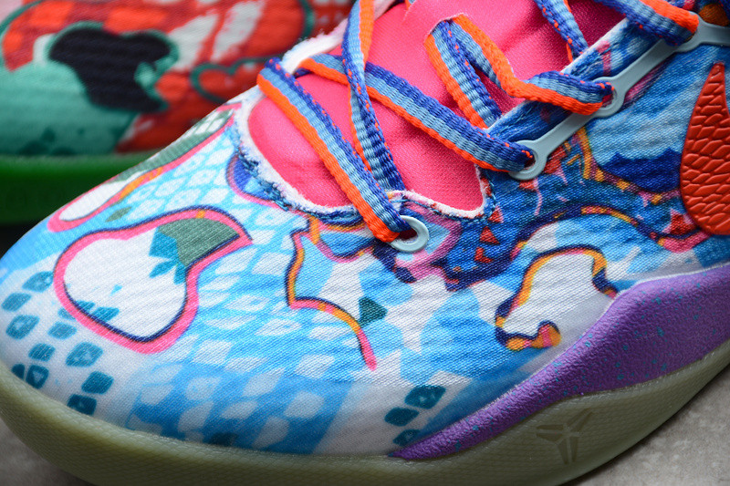 Kobe 8 635438-800