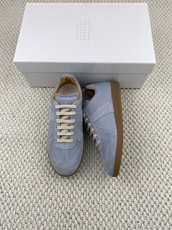 ma*s*n Ma*i*la sneakers