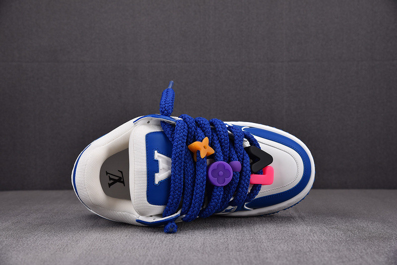 L*V  Trainer Maxxi