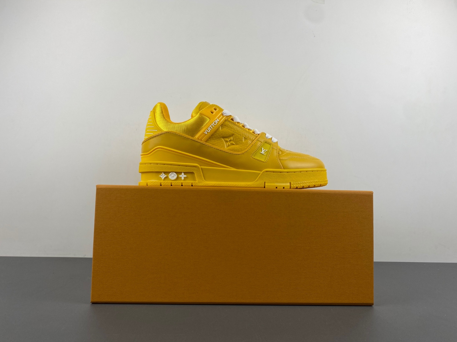 L*V Trainer