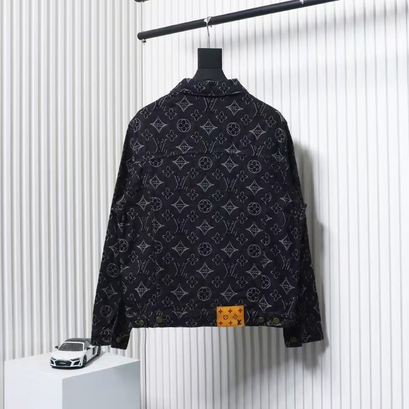 L*V COAT
